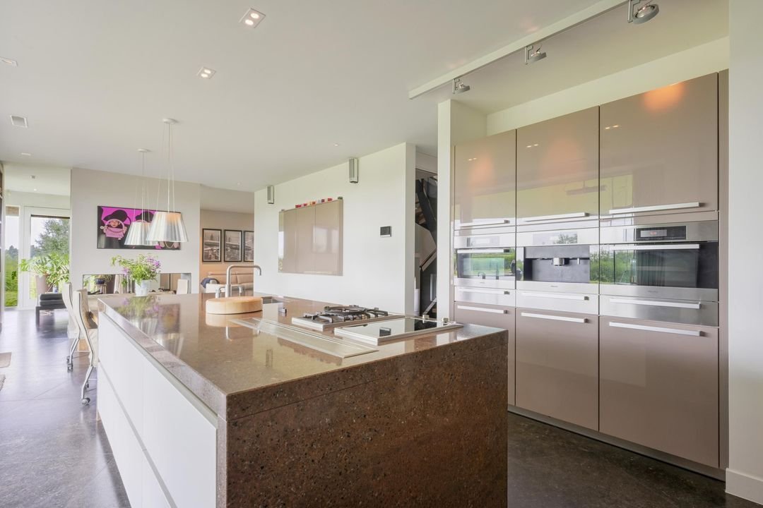 Villa in Woudrichem, North Brabant, Netherlands 3 - 18516036
