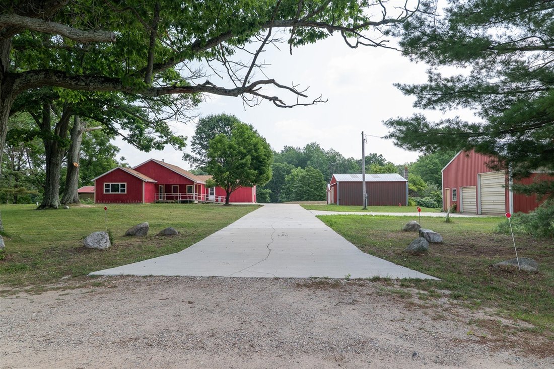 House in White Cloud, Michigan, United States 2 - 18511051