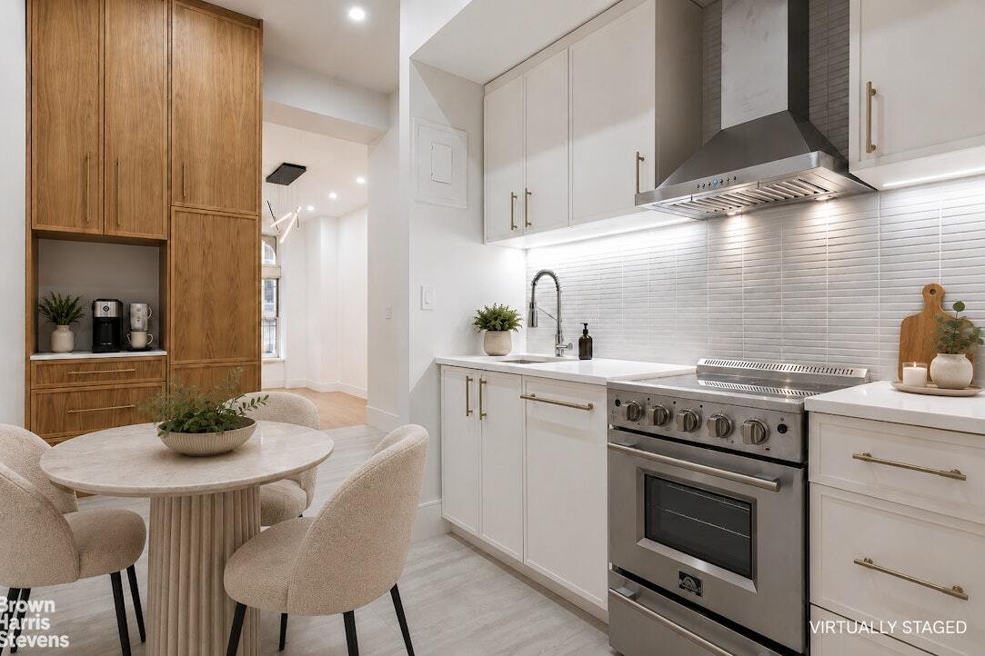 Co Op in New York, New York, United States 4 - 18511743