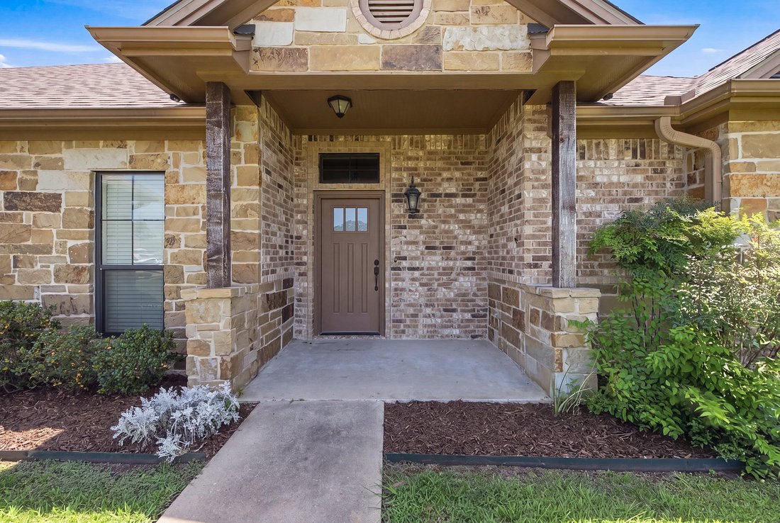 Wixon Valley, Texas, United States 3 - 18151365