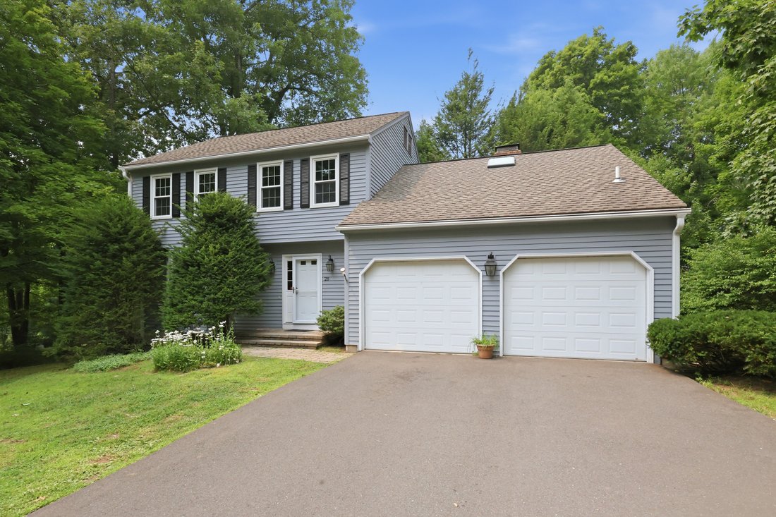 House in Farmington, Connecticut, United States 2 - 18516651