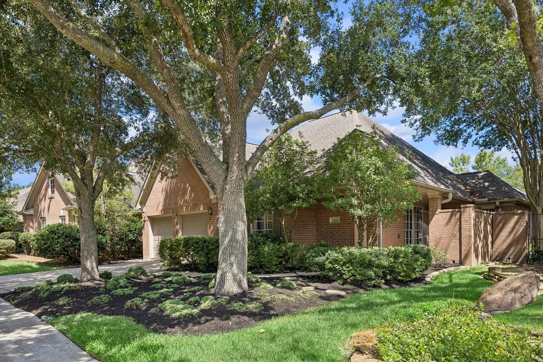 House in Houston, Texas, United States 1 - 18508086
