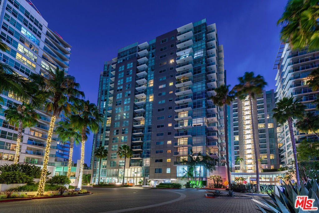 Condo in Marina del Rey, California, United States 1 - 18511076