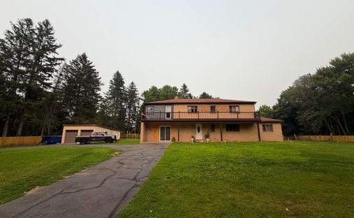 House in Orange, Connecticut, United States 1