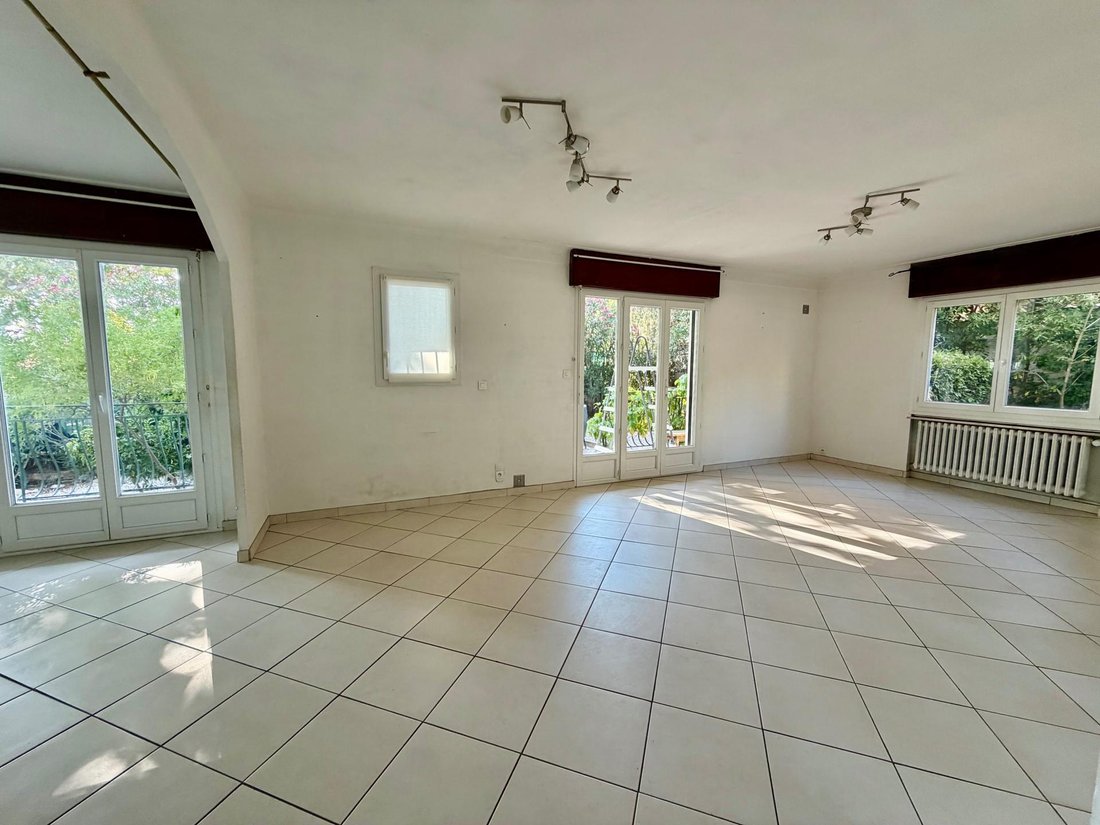 House in Aguillon, Toulon, France 2 - 17895126