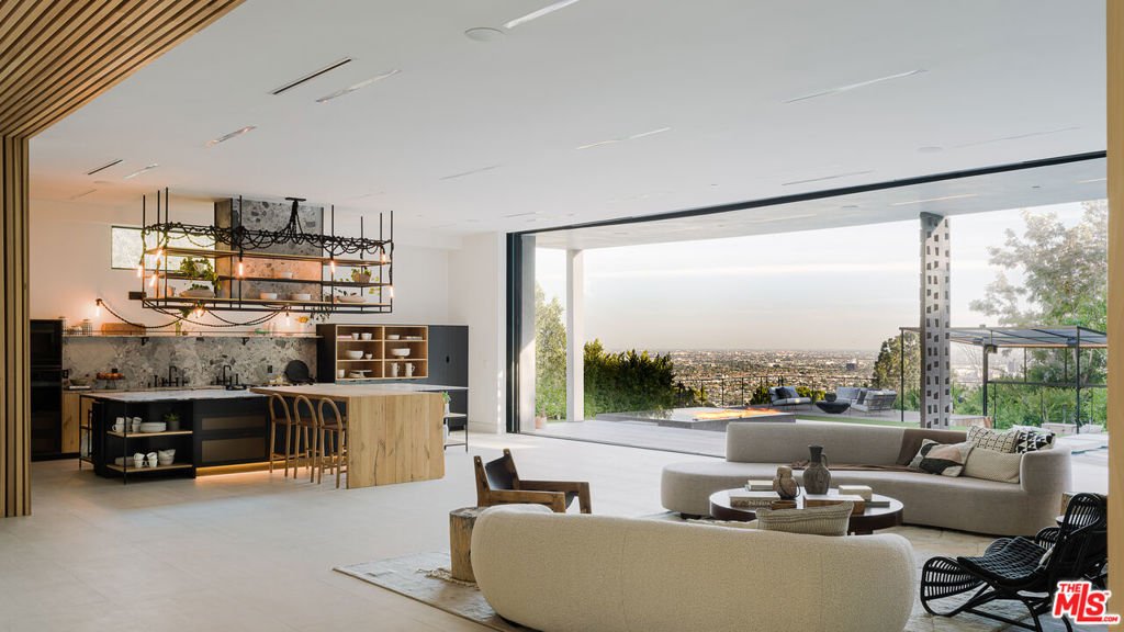 House in Los Angeles, California, United States 4 - 18511100