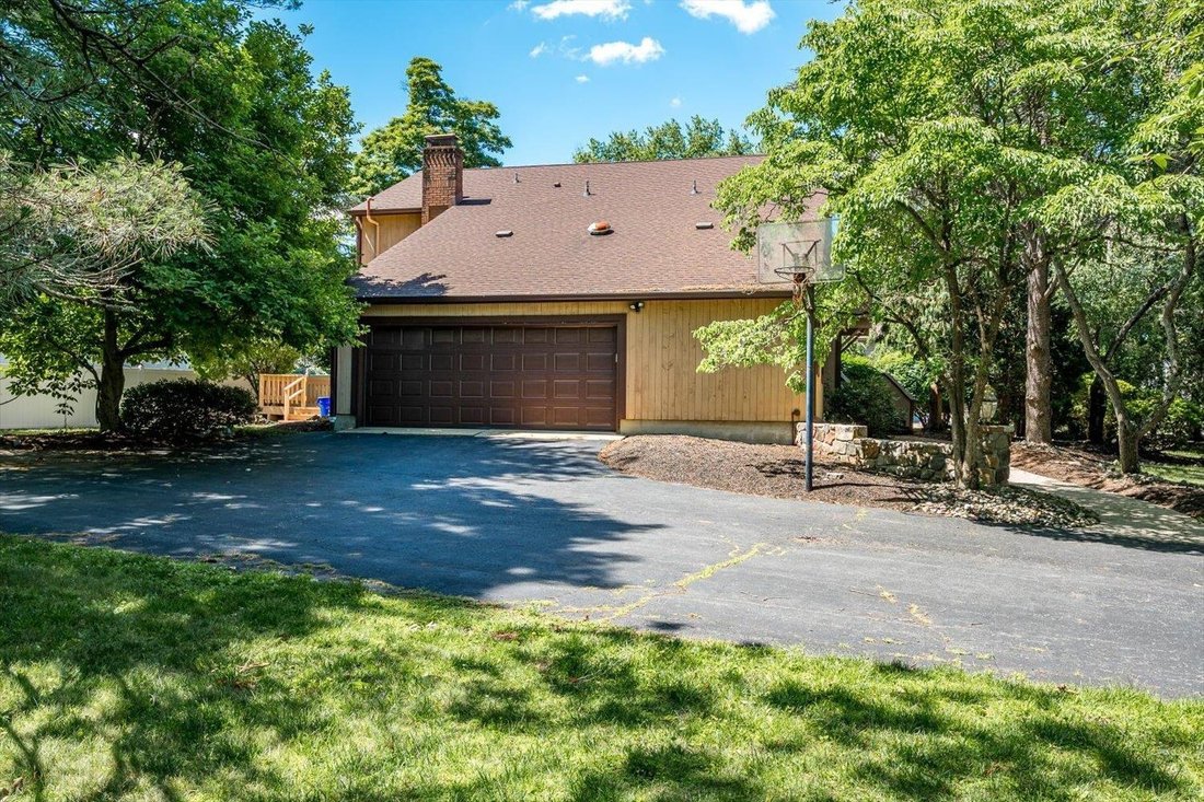 House in North Brunswick Township, New Jersey, United States 5 - 18512935