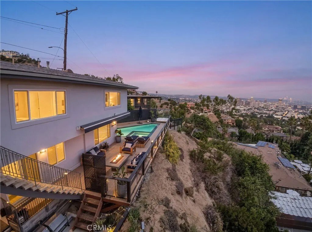 House in Glendale, California, United States 3 - 18515418