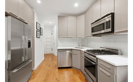 New York, New York, United States 1