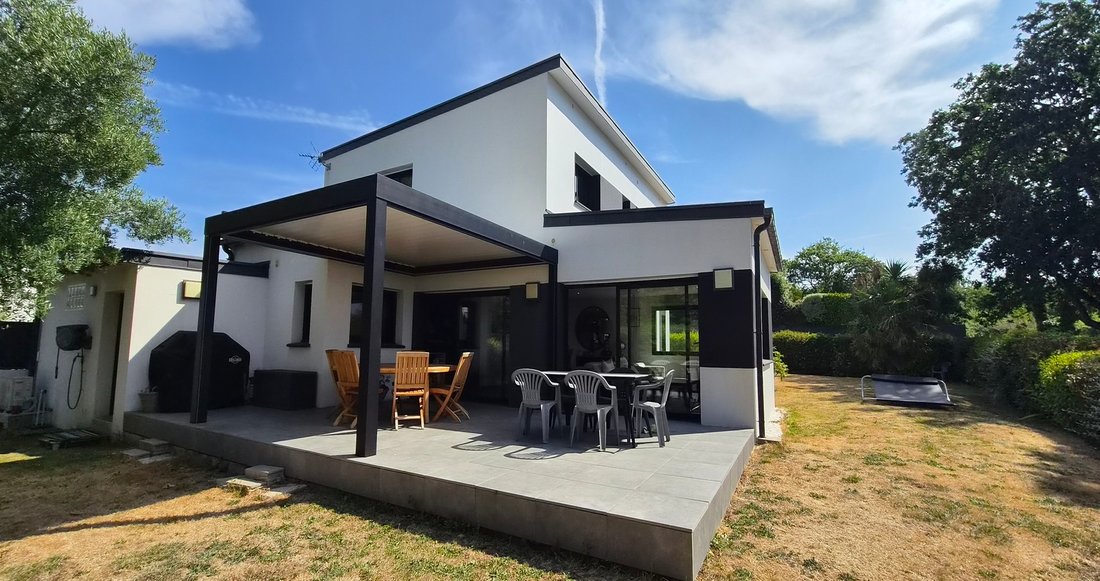 House in Beuzec Conq-Lochrist-Parc-Menez, Concarneau, France 2 - 18508943