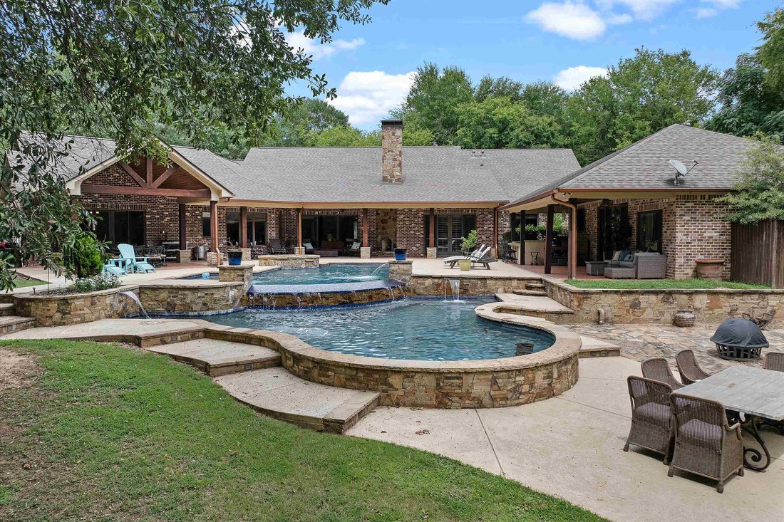 House in Carthage, Texas, United States 1 - 17791981