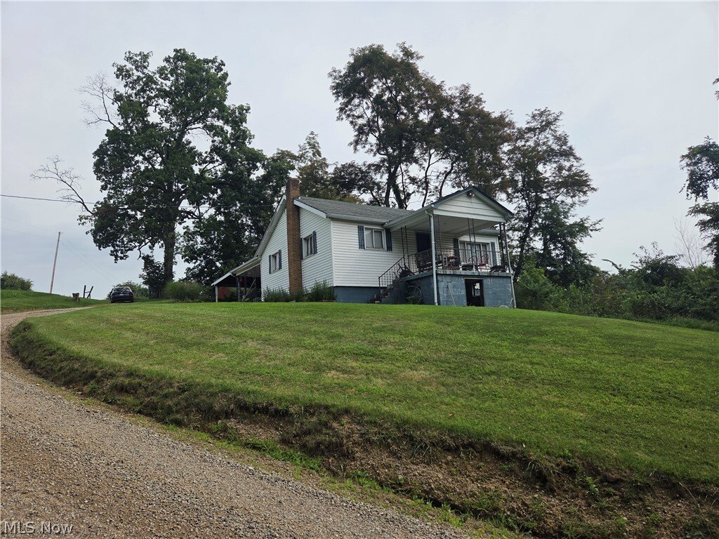 House in Saint Clairsville, Ohio, United States 1 - 18514976
