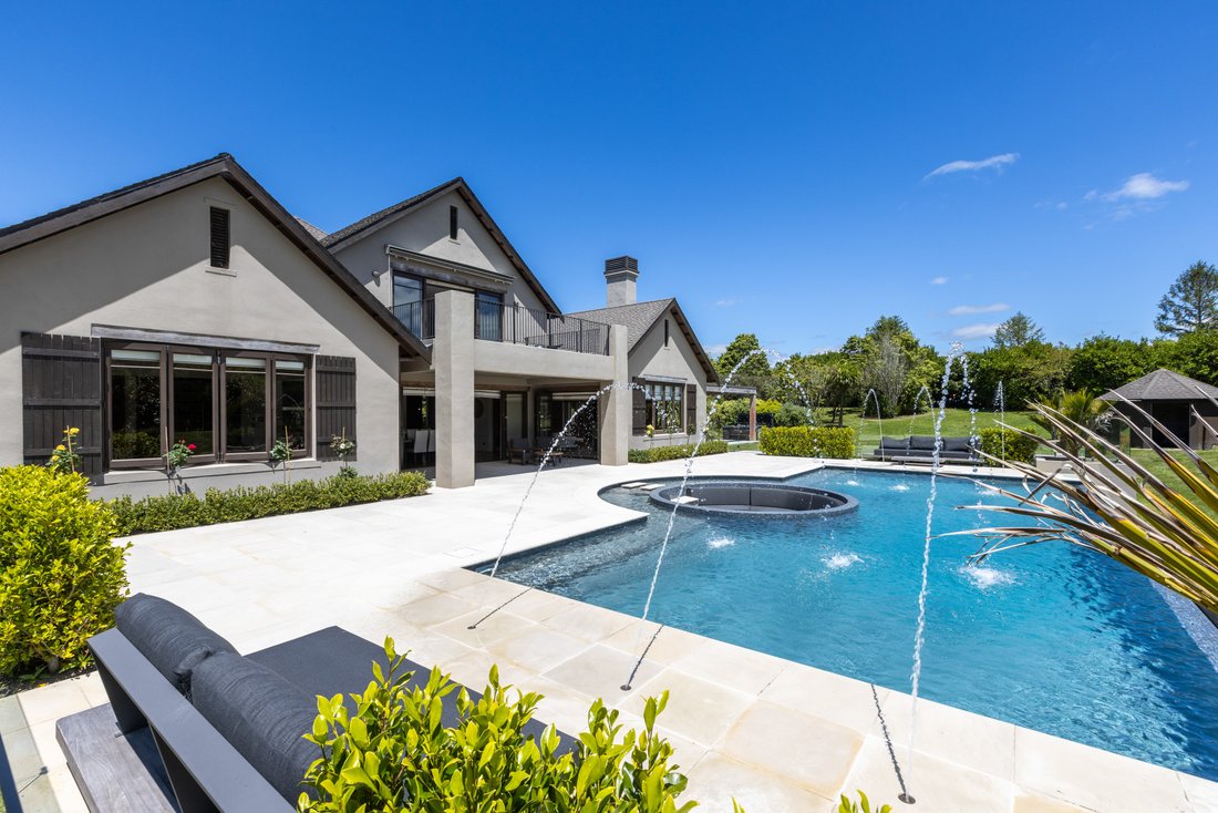 House in Coatesville, Auckland, New Zealand 5 - 16985263