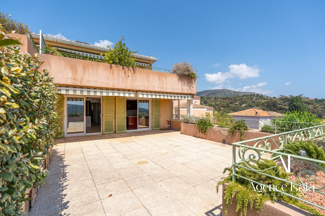 Apartment in Nord Est, Bormes-les-Mimosas, France 4 - 18229254
