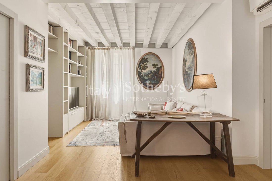 Apartment in Center, Verona, Veneto 4 - 18516695