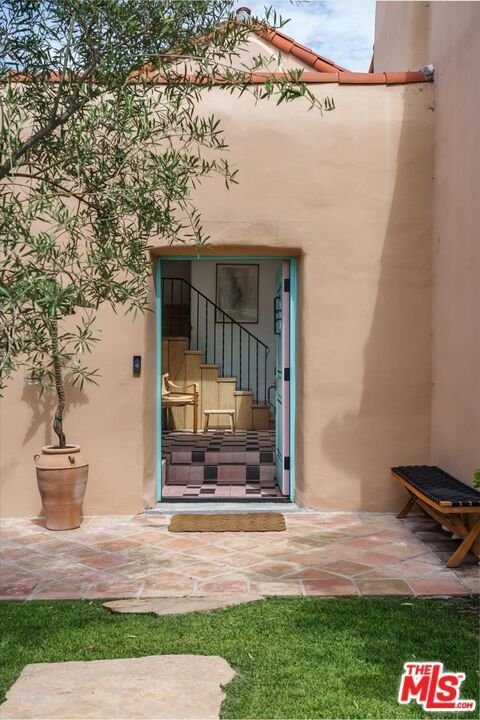 House in Los Angeles, California, United States 2 - 18511067