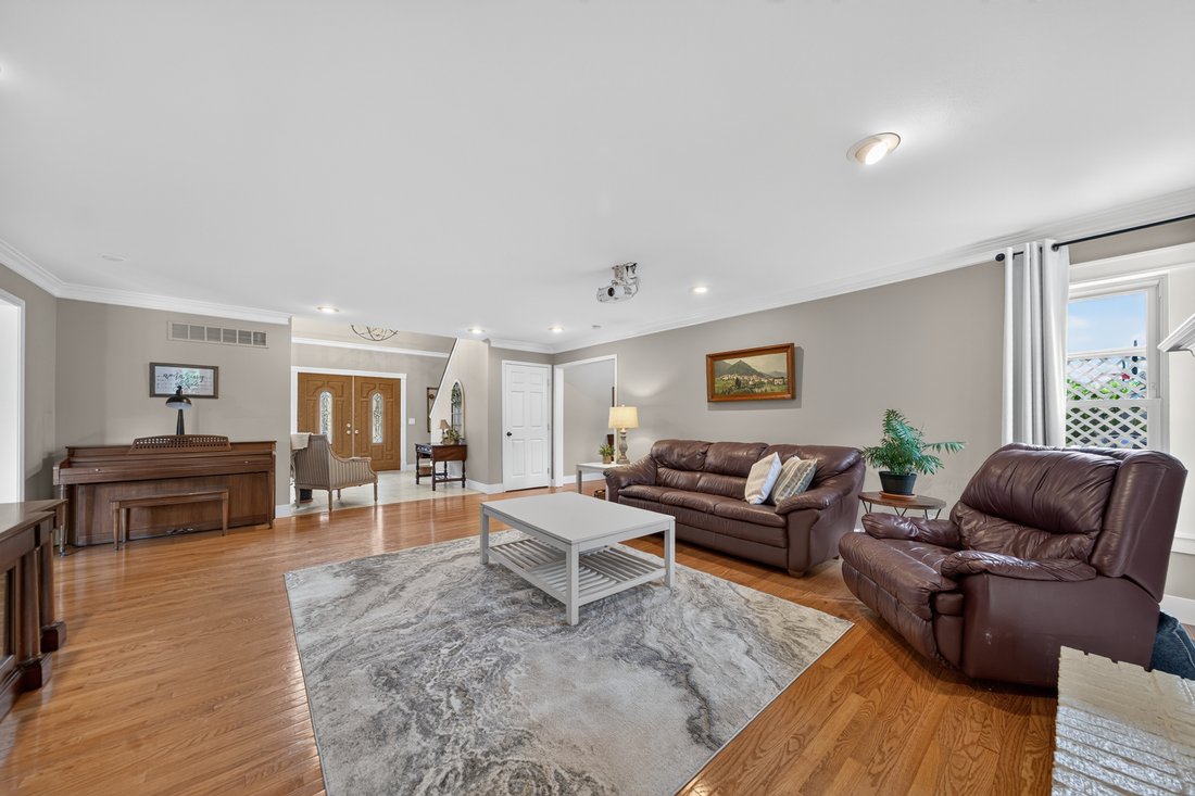 House in Troy, Michigan, United States 4 - 18510582