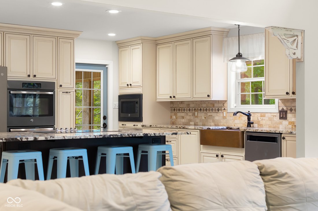 House in Columbus, Indiana, United States 3 - 18508080