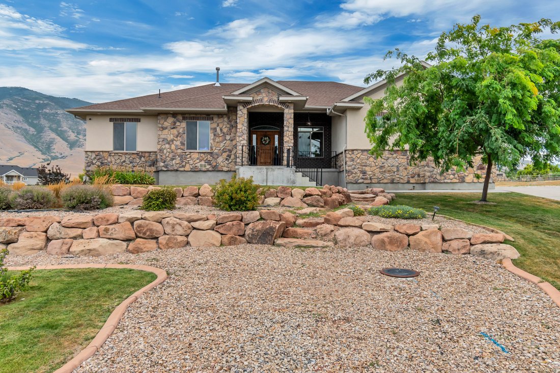 House in Erda, Utah, United States 1 - 18510910