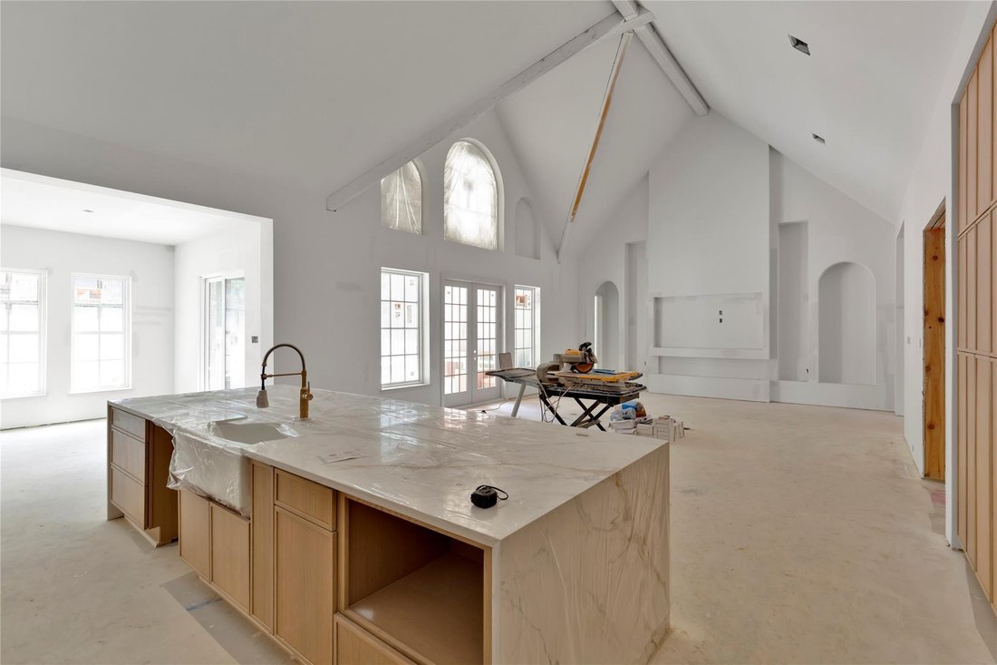 House in Conroe, Texas, United States 3 - 18509341