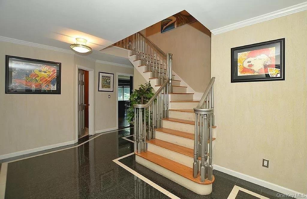 House in Manhasset, New York, United States 5 - 18510979
