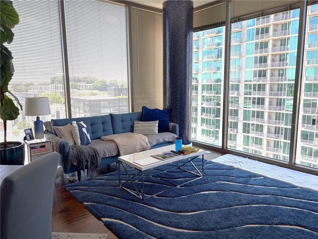 Condo in Atlanta, Georgia, United States 1 - 18515392