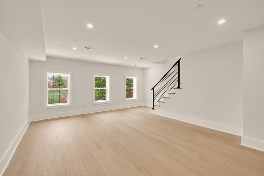 Condo in Washington, District of Columbia, United States 4 - 18516762