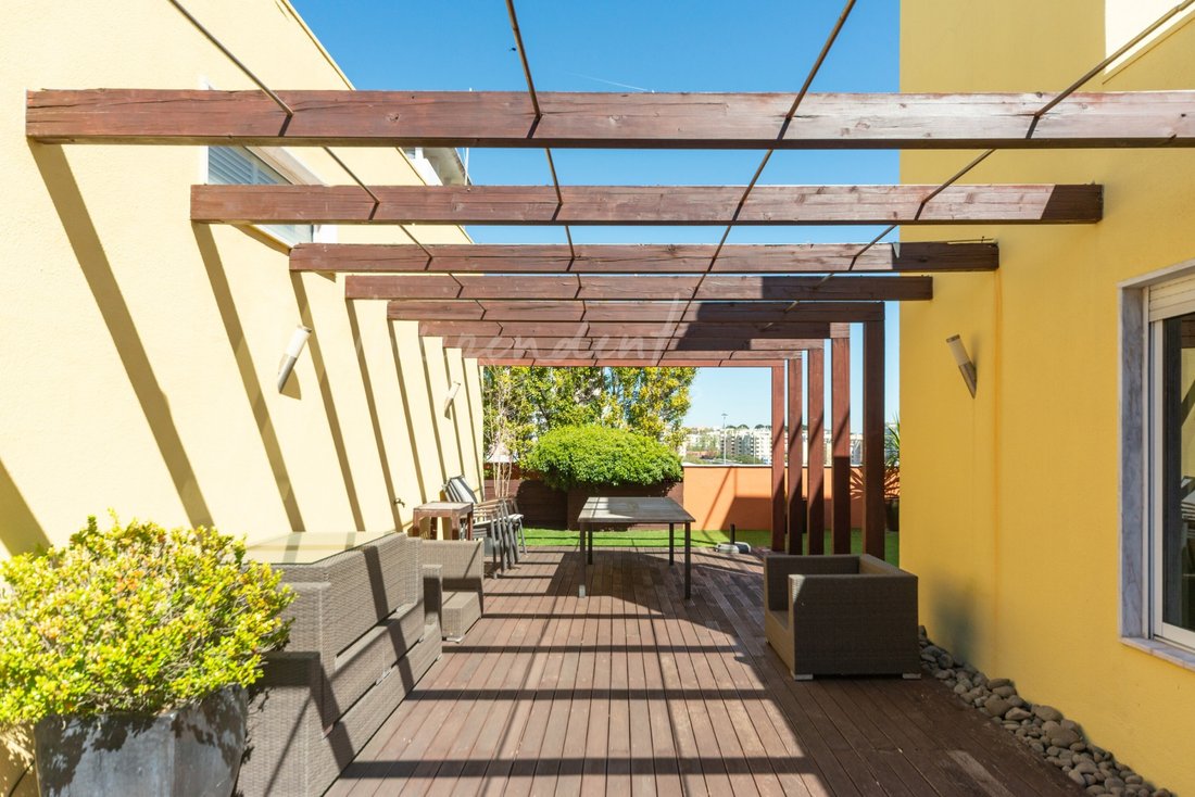 Apartment in Sao Domingos de Benfica, Lisbon, Portugal 1 - 18510239