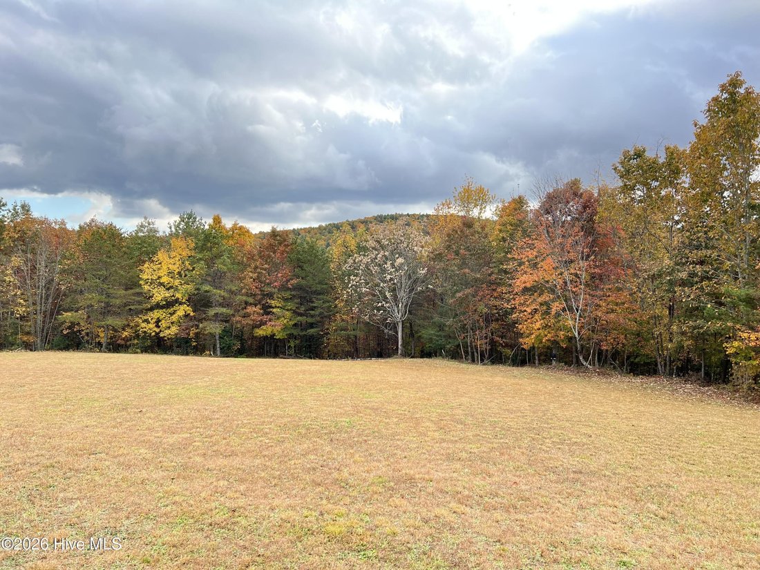 Land in Lenoir, North Carolina, United States 5 - 18514461