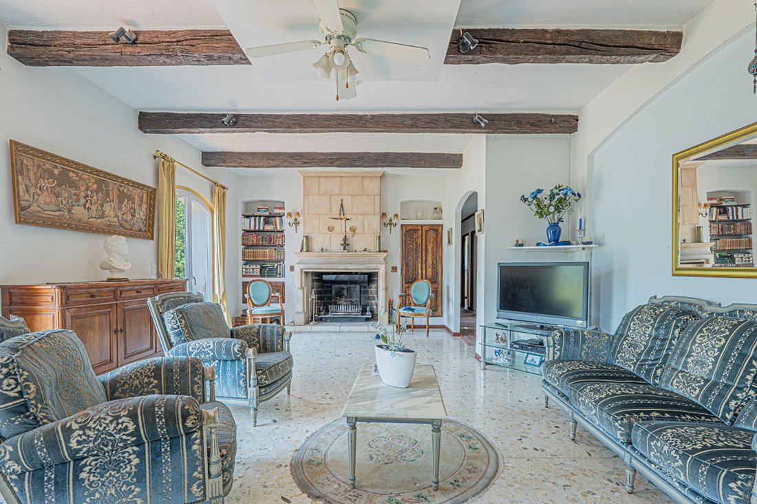 Villa in Grasse, Provence-Alpes-Côte d'Azur, France 3 - 18513871