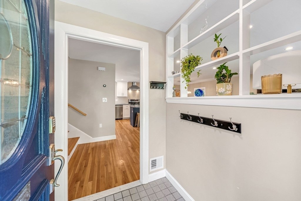 House in Needham, Massachusetts, United States 3 - 18409052