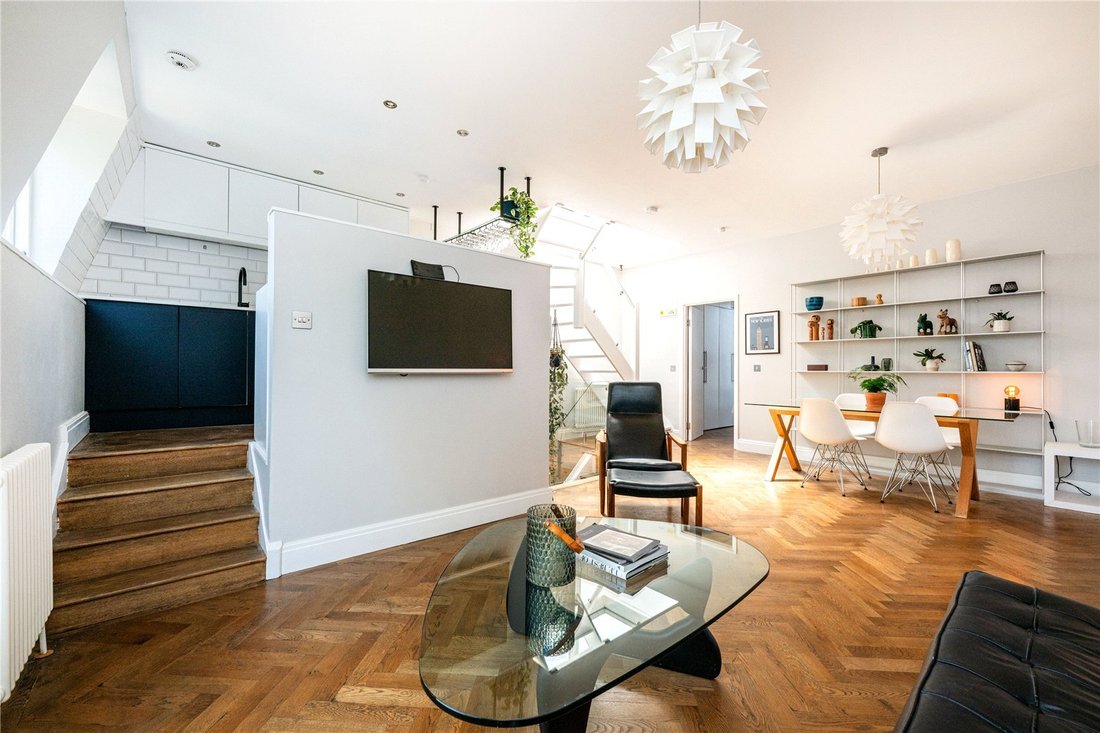 Apartment in Ladbroke Grove, Kensington And Chelsea, England 5 - 18510788