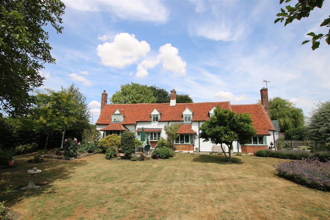 House in Cornish Hall End, England 1 - 18326869