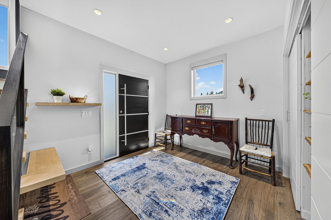 House in Fernie, British Columbia, Canada 2 - 18513350