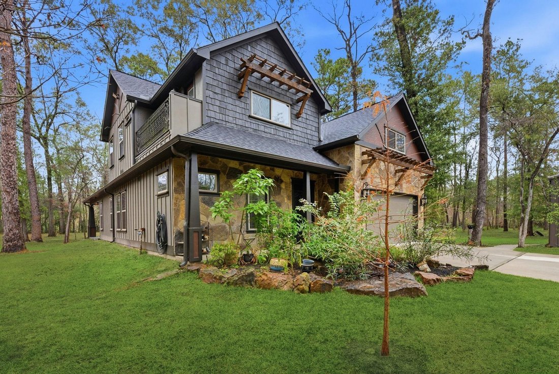 House in Conroe, Texas, United States 3 - 18512636