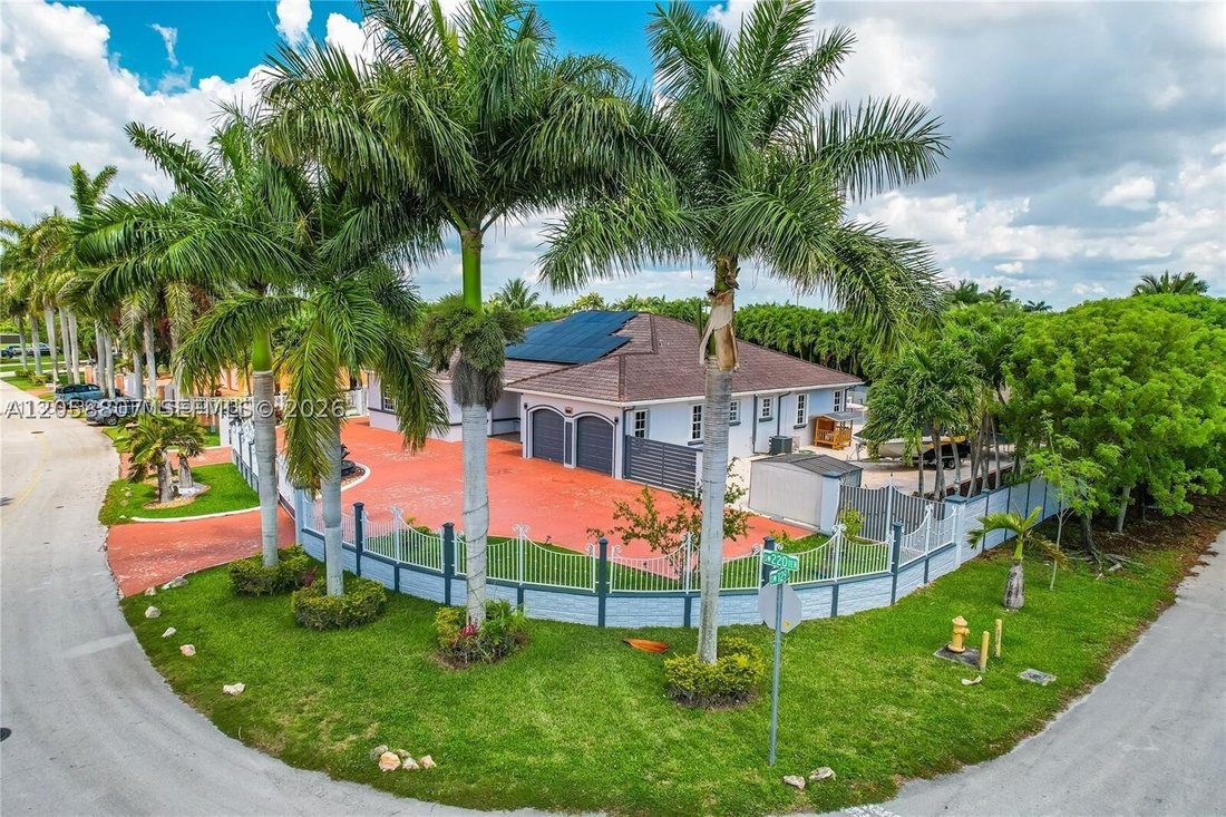 House in Miami, Florida, United States 2 - 18511335
