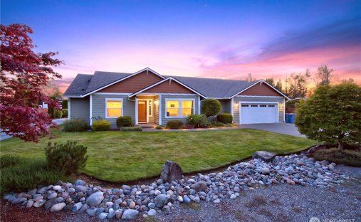 House in Buckley, Washington, United States 1