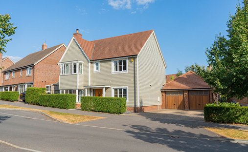 House in Copthorne, England 1
