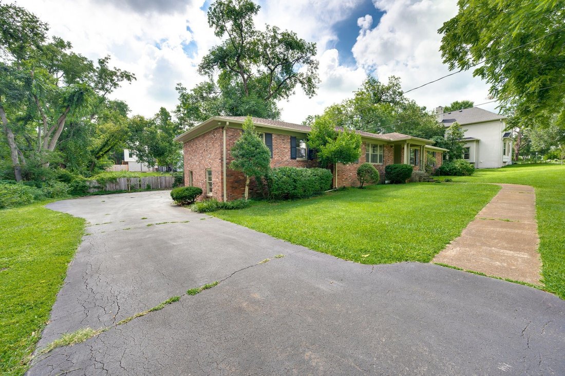 House in Nashville, Tennessee, United States 4 - 18512479