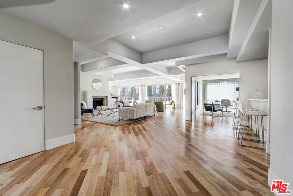 Condo in Beverly Hills, California, United States 4 - 18511077