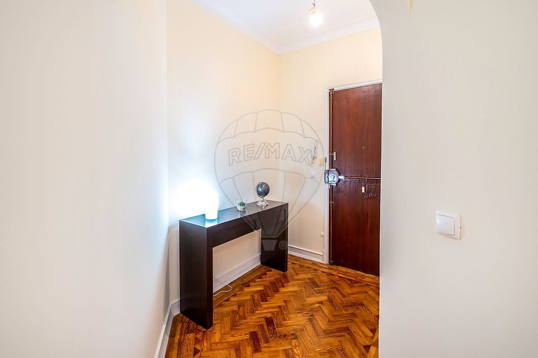 Apartment in Penha de Franca, Lisbon, Portugal 3 - 18327308