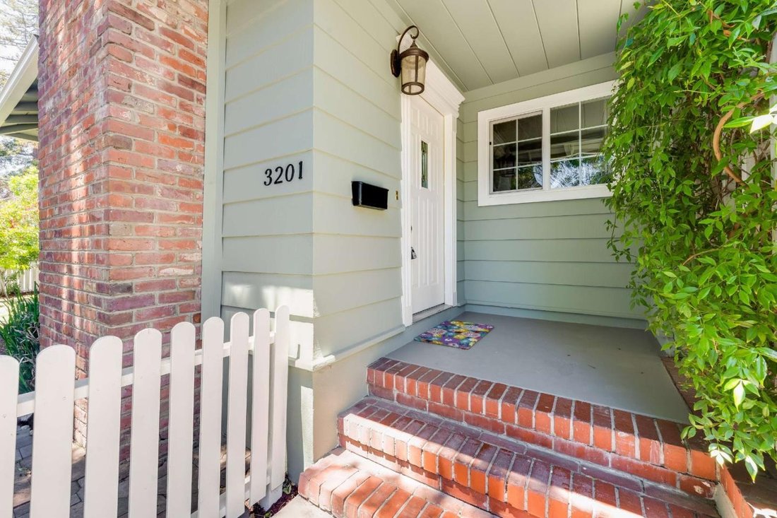 House in Redwood City, California, United States 3 - 18511731