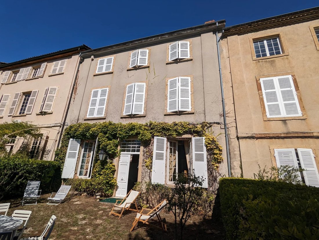 House in Salles-Arbuissonnas-en-Beaujolais, Auvergne-Rhône-Alpes, France 2 - 15558671