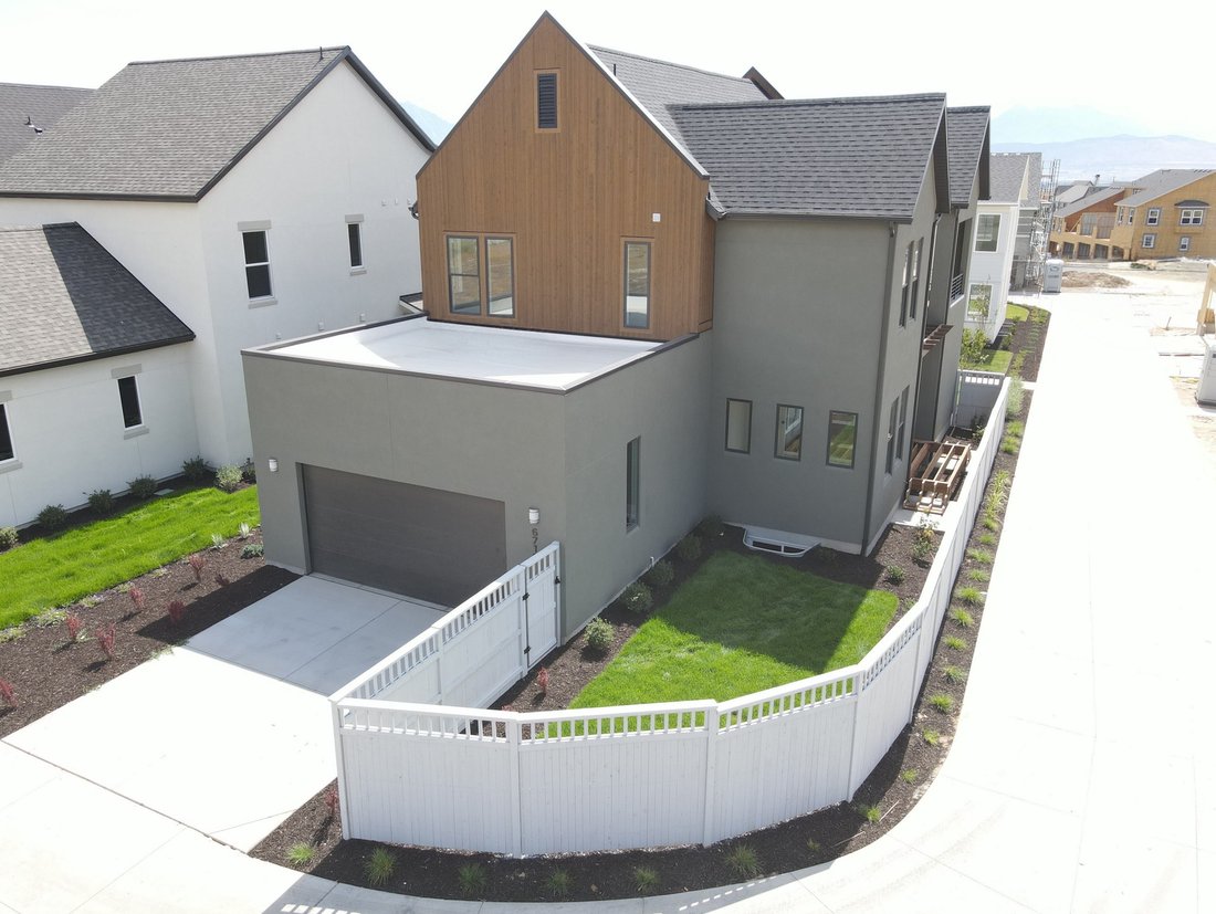 House in South Jordan, Utah, United States 4 - 18339977