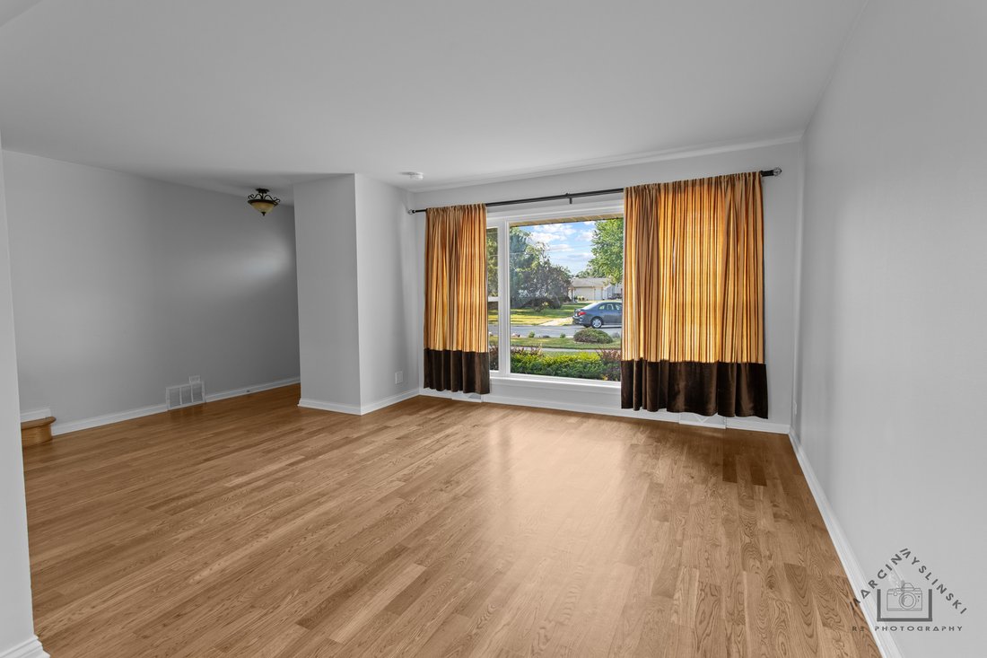 House in Des Plaines, Illinois, United States 5 - 18512049