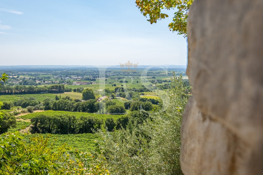 Séguret, Provence-Alpes-Côte d'Azur, France 2 - 18515838