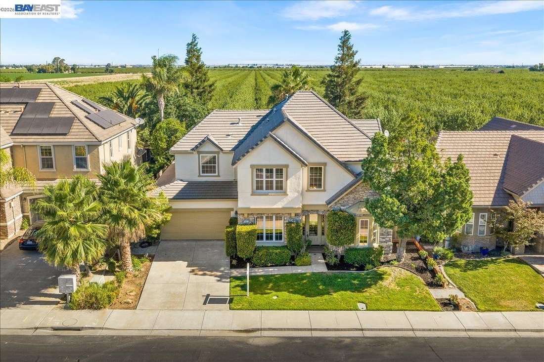 House in Tracy, California, United States 1 - 18512802
