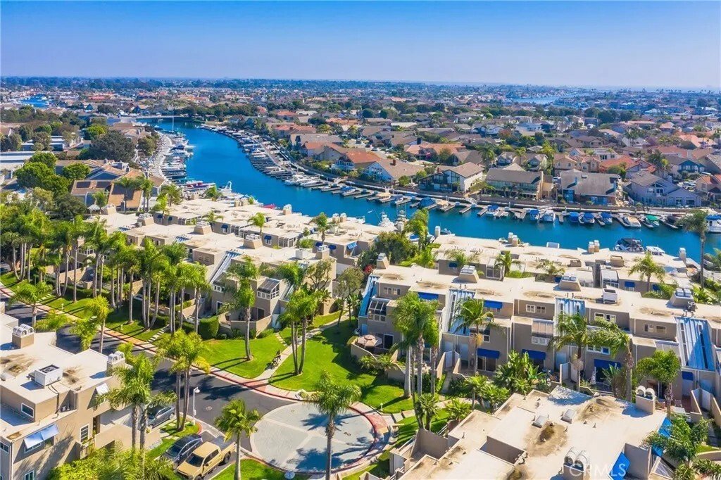 Townhouse in Huntington Beach, California, United States 4 - 18513119