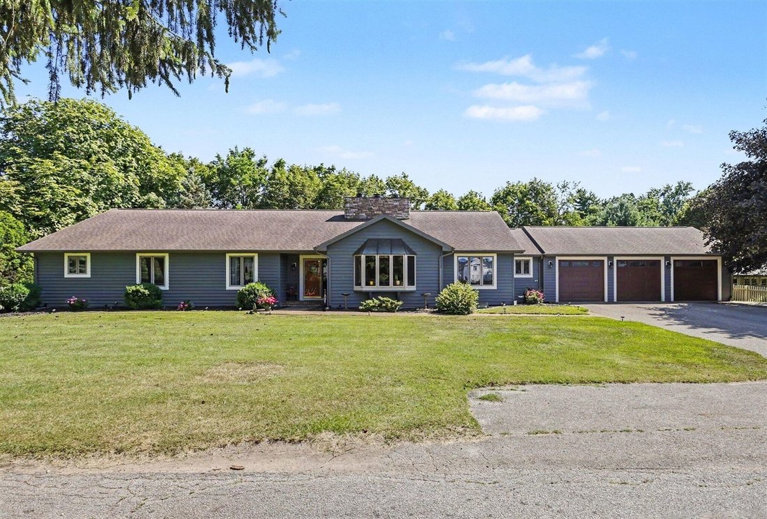 House in St. Joseph, Michigan, United States 5 - 18511012