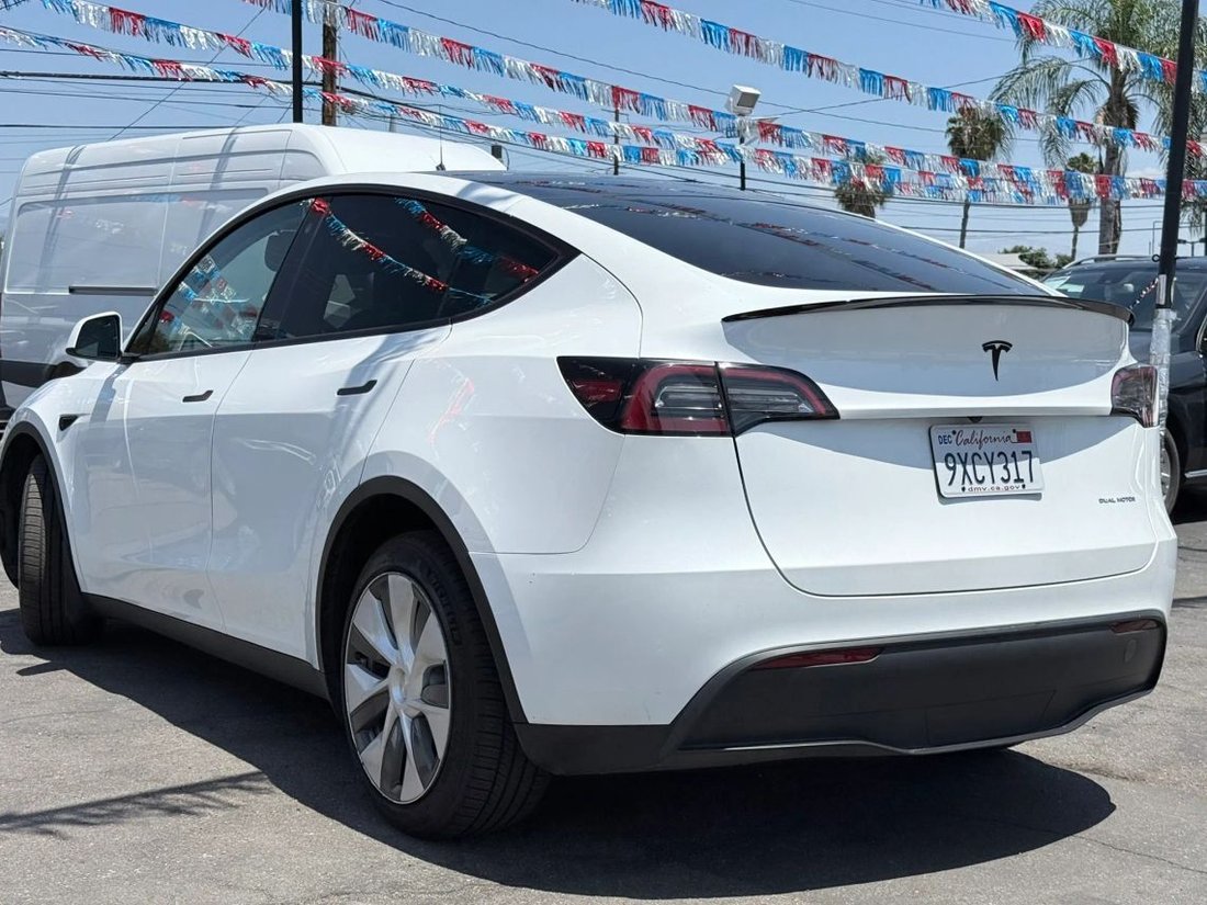 Suv in El Monte, CA, United States 3 - 17860085
